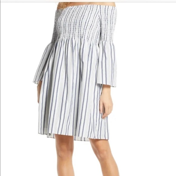Sam Edelman Dresses & Skirts - SAM EDELMAN Metallic StripeOff the Shoulder Dress